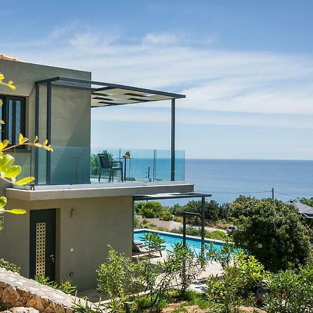 Villa Blue Sea Spathion Exterior photo