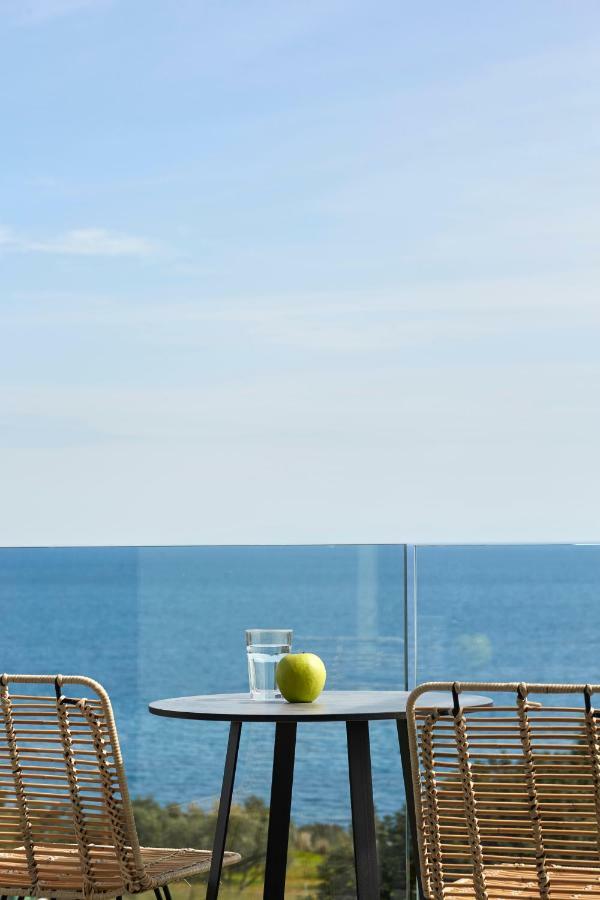 Villa Blue Sea Spathion Exterior photo